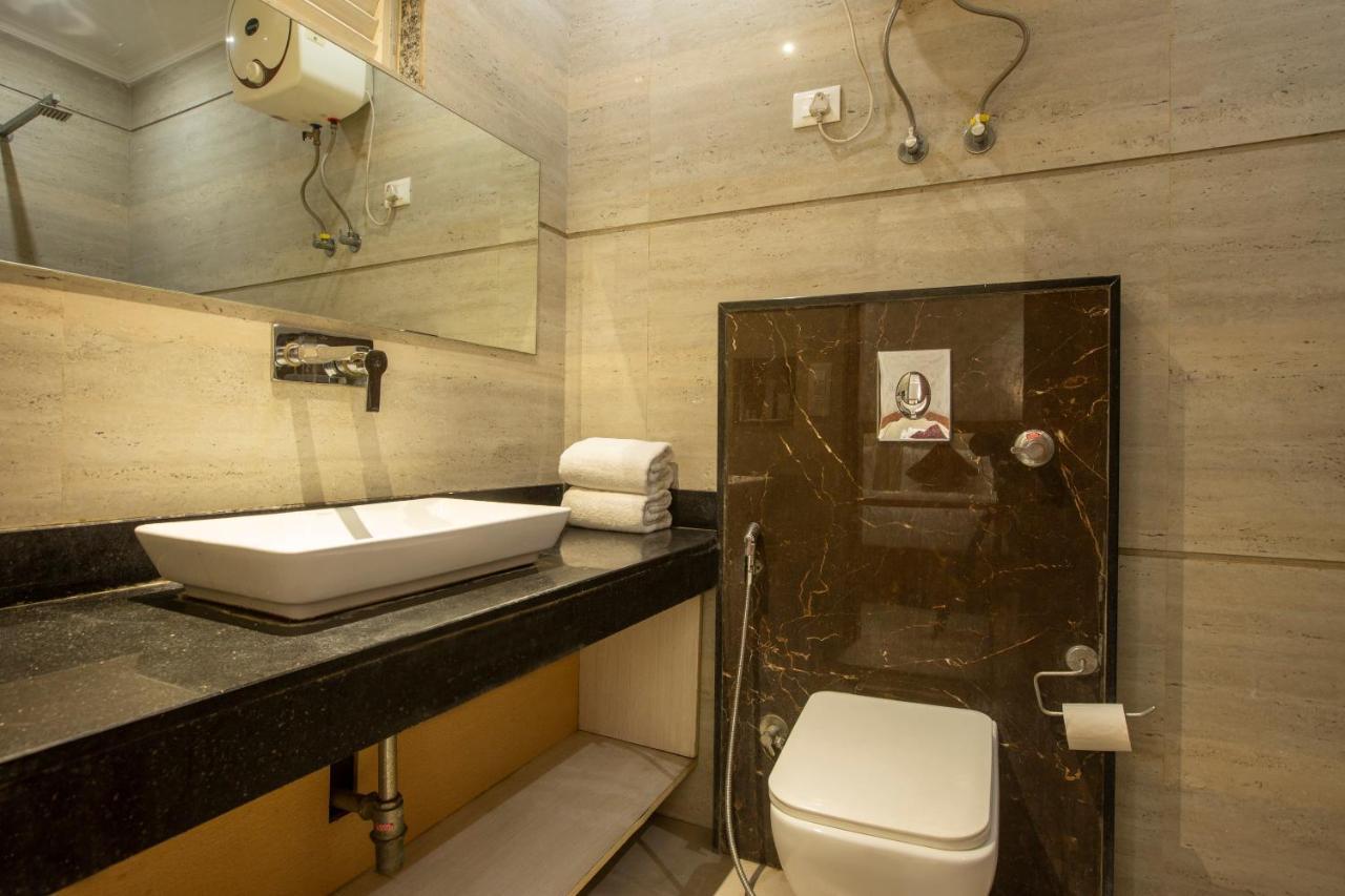 Hotel Arch Suites - Near Aerocity New Delhi Eksteriør bilde