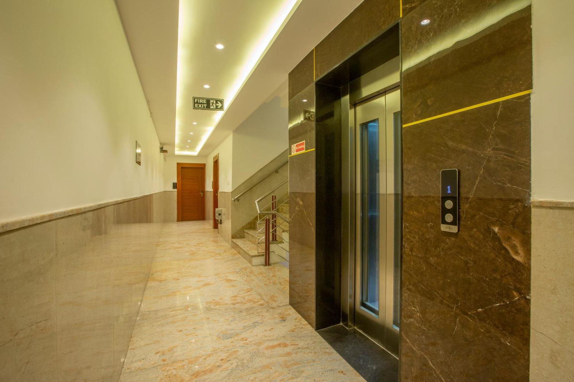 Hotel Arch Suites - Near Aerocity New Delhi Eksteriør bilde